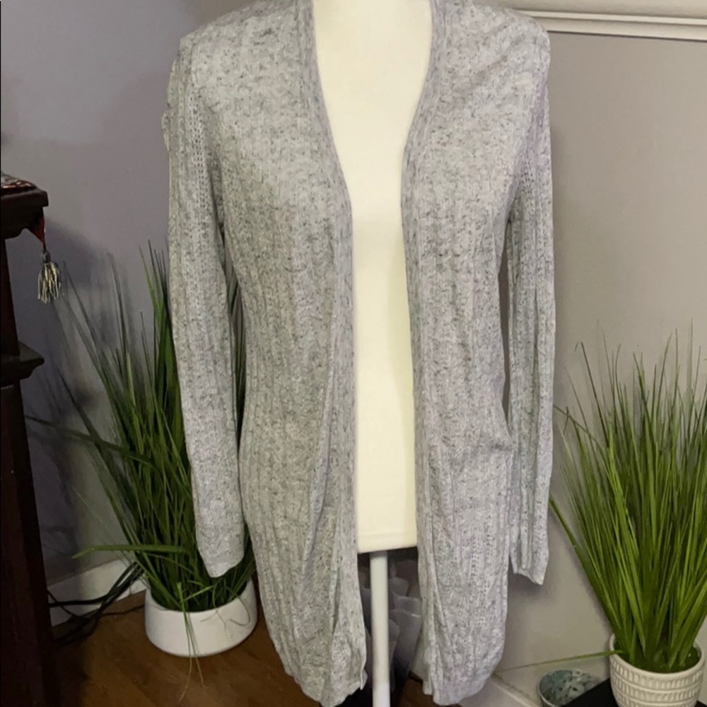 Cyrus gray light weight cardigan large